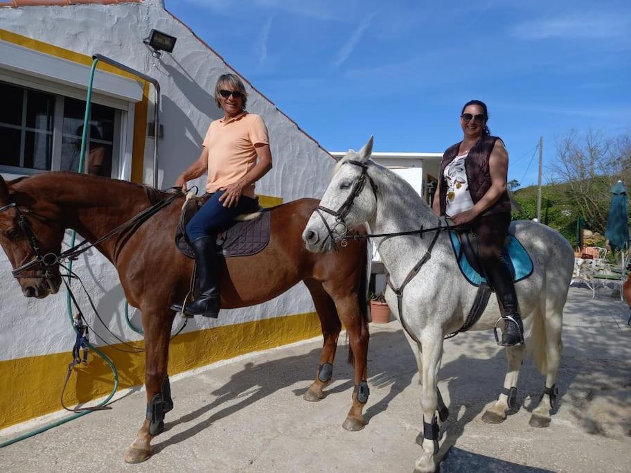 Вилла Casinha Da Lareira - Quintinha Dos Cavalos- Арруда-душ-Виньюш Экстерьер фото